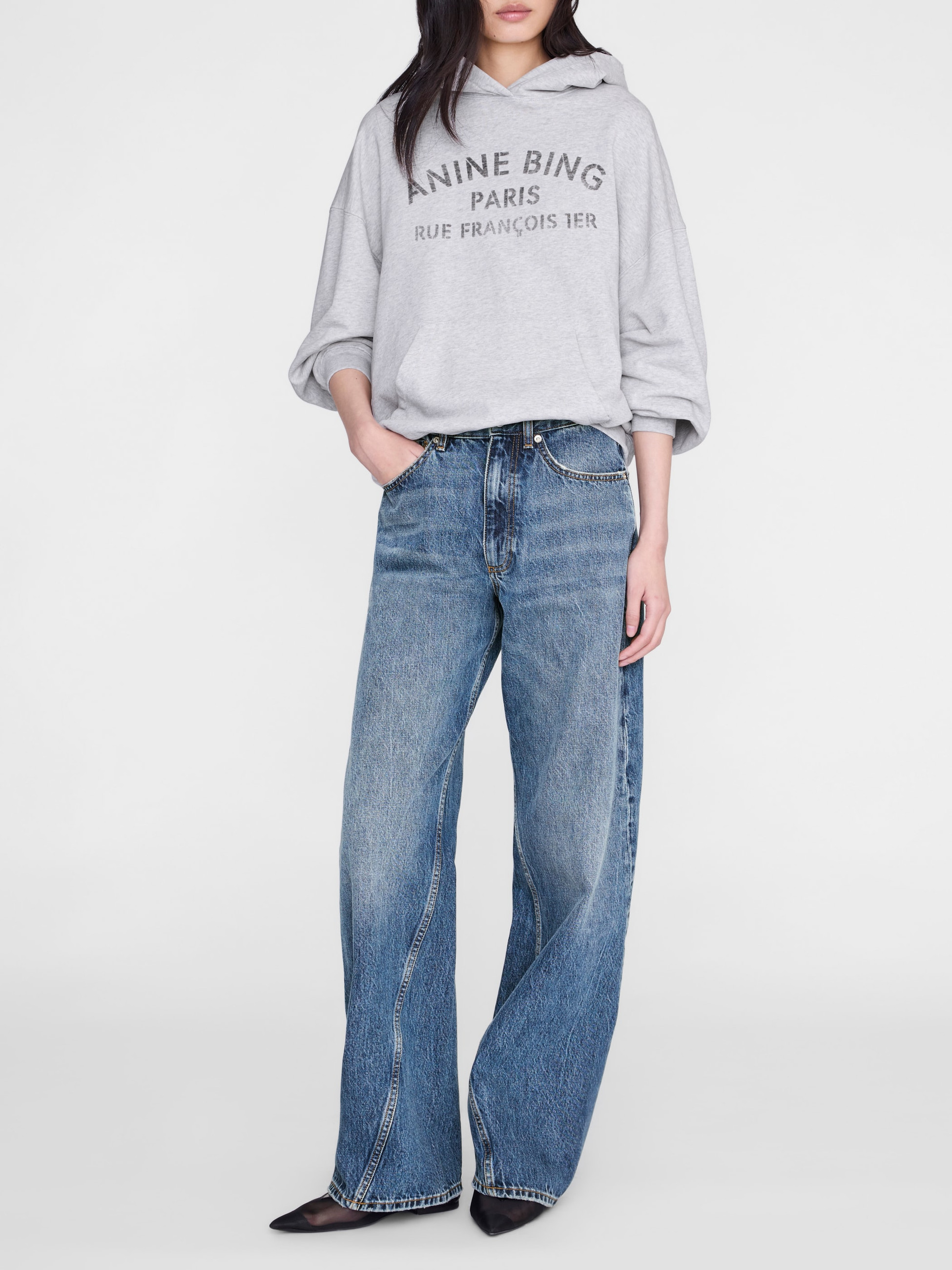 harvey sweatshirt paris stenci 2