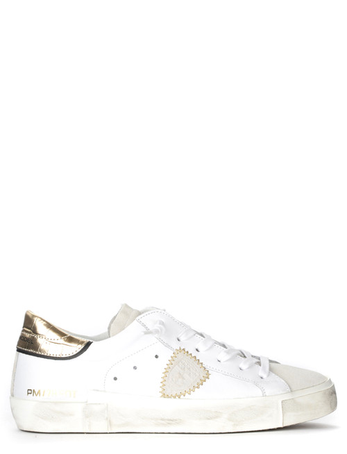 Sneaker Philippe Model Paris X in white leather with gold spoiler