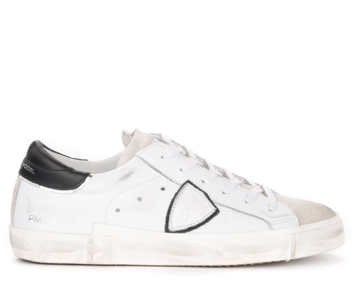 Sneaker Philippe Model Paris X in white leather with black spoiler