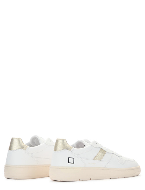 Sneaker D.A.T.E. Court 2.0 bianca con dettagli platino
