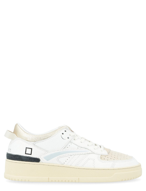 Sneaker D.A.T.E. Tournament in white and beige leather