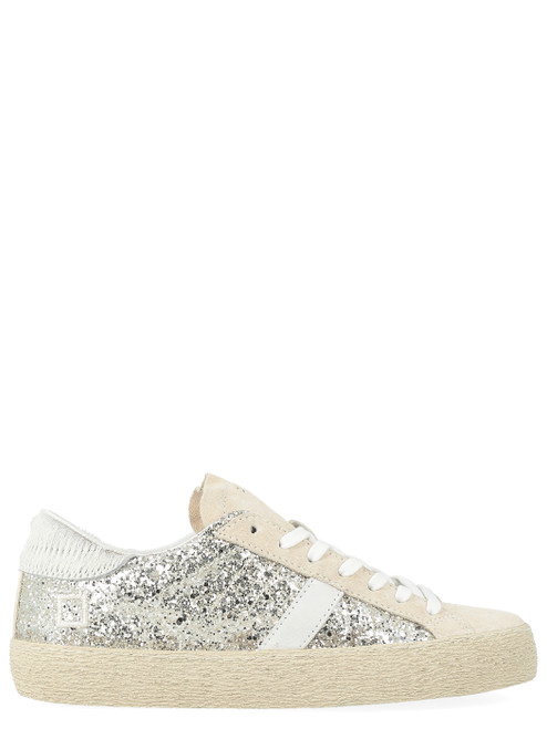 Sneaker D.A.T.E. Hill Low in suede beige e glitter platino Sneaker D.A.T.E. Hill Low in suede beige e glitter platino