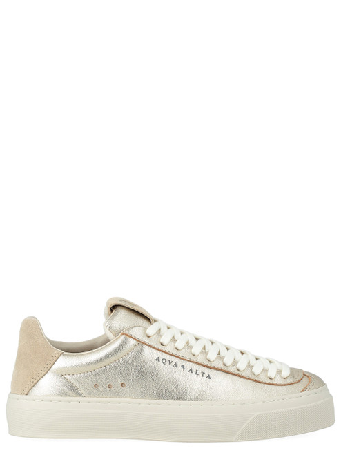 doge1 woman sneaker 1