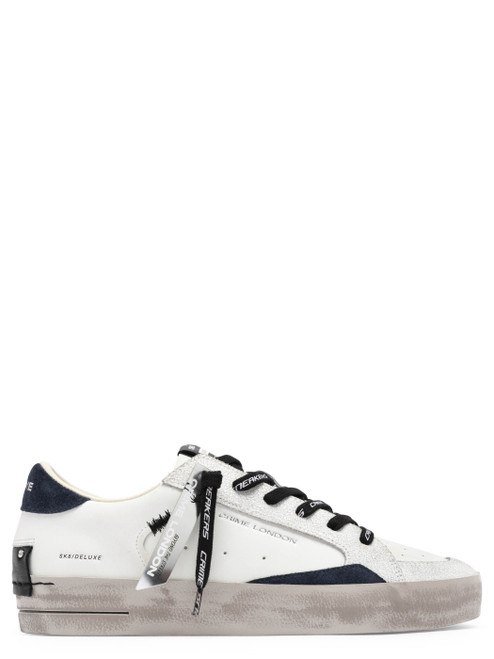 Sneaker Crime London Sk8 Deluxe in pelle bianca e blu 