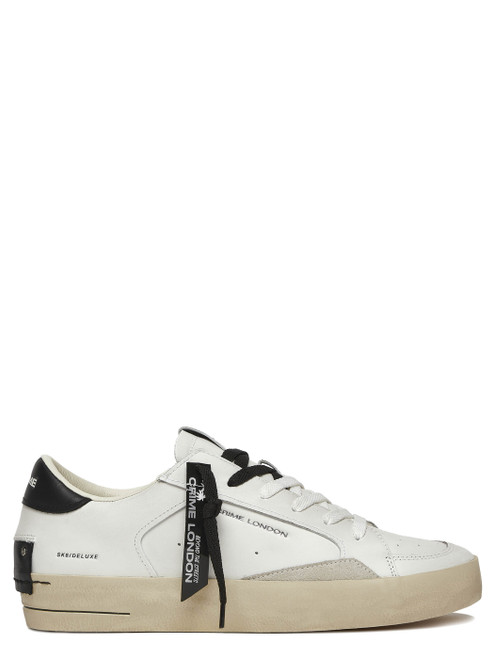 Sneaker Crime London Sk8 in pelle bianca e nera