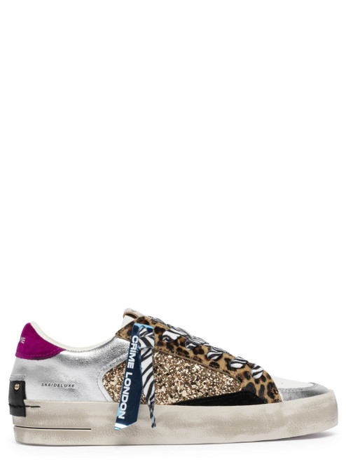 Sneaker Crime London Sk8 Deluxe in pelle bianca, oro e argento