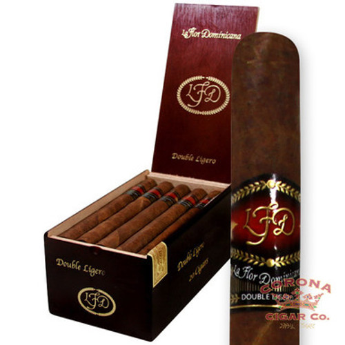 La Flor Dominicana Double Ligero Natural 700 (6 1/2 x 60)