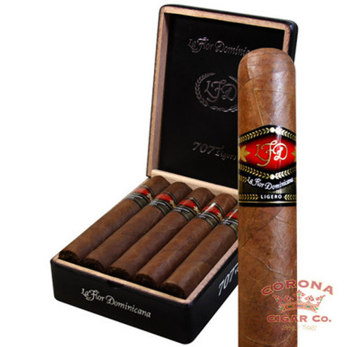 La Flor Dominicana 707 Ligero (7 x 70)