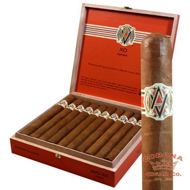 Avo XO Maestoso (7 x 48) - Corona Cigar Co.