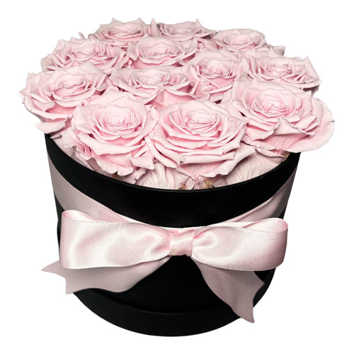 Deluxe Gift Box: 12 Pink Preserved Roses in a Luxury Box  | Salvy the Florist