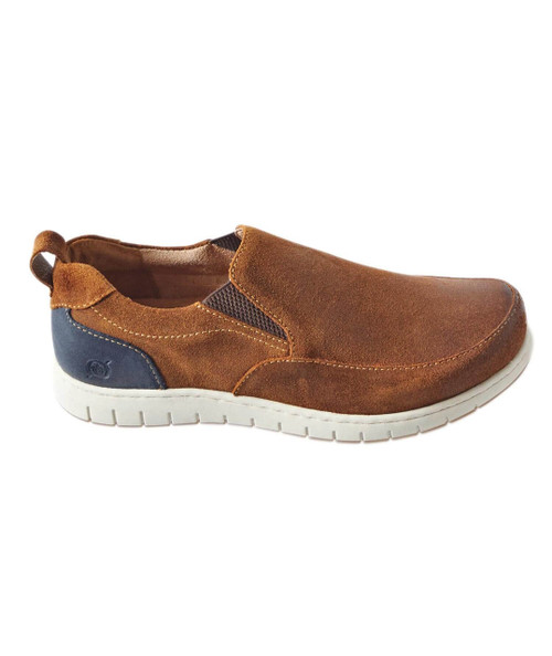 32 Bar Blues Slowly But Surely, brown casual slip-on shoe with elastic side panels and white rubber sole.