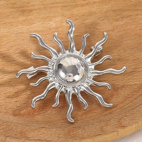 Sun Shine Silver Metal Brooch - MANONE COUTURE