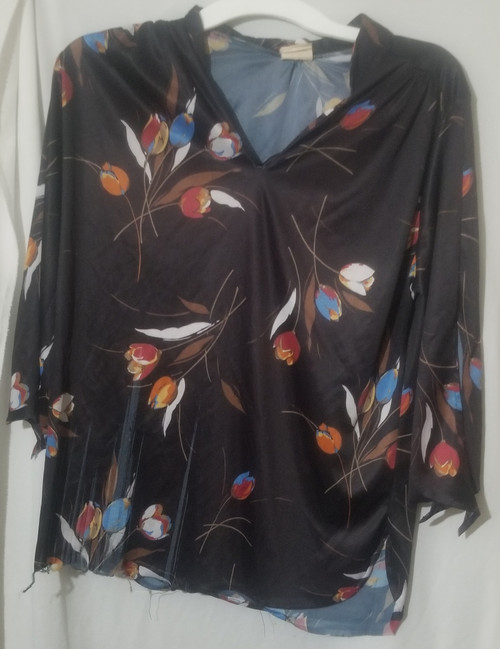 Pretty Tops brand ladies Blouse Top Black Tulip Design Vintage Size S Small main picture of blouse