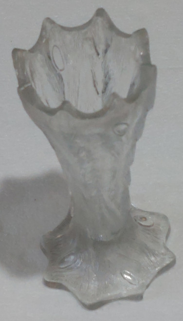 main picture of the vase