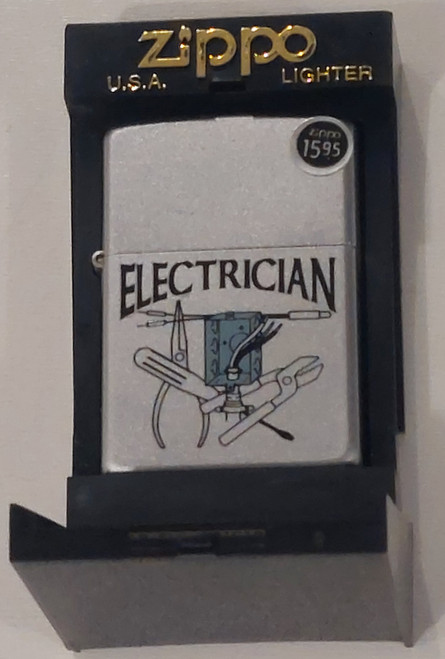 Main photo showing zippo in case. Main photo showing zippo in case.
