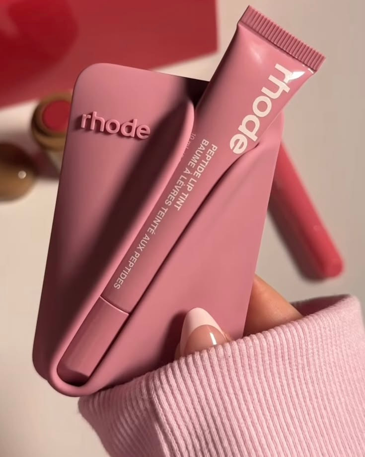 rhode Snap-on Lip