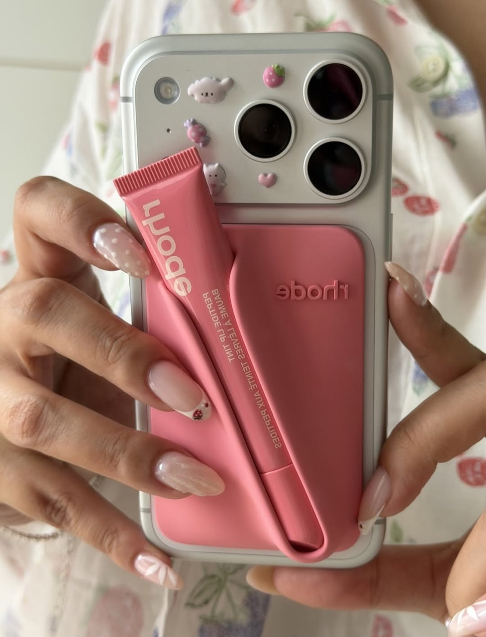 rhode Snap-on Lip