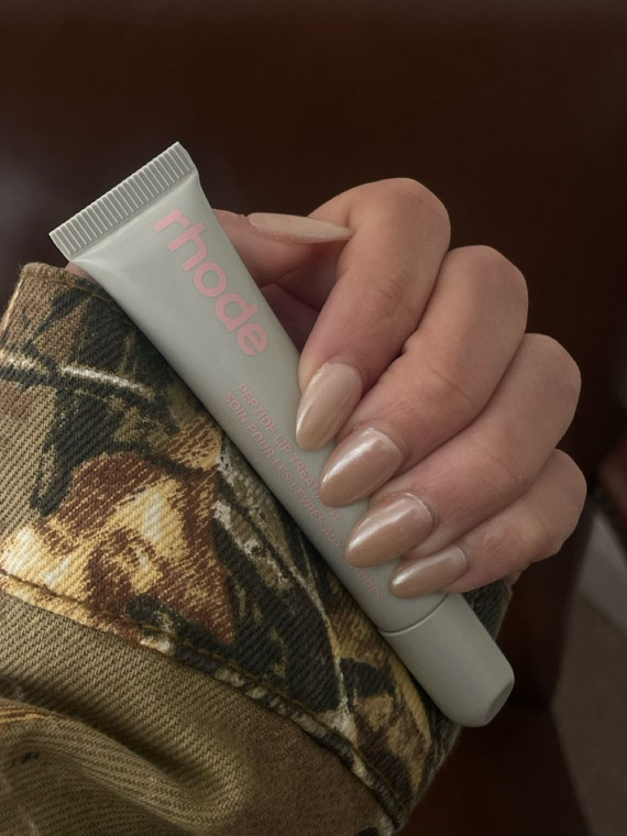 rhode - VANILLA CAKE PEPTIDE LIPTINT