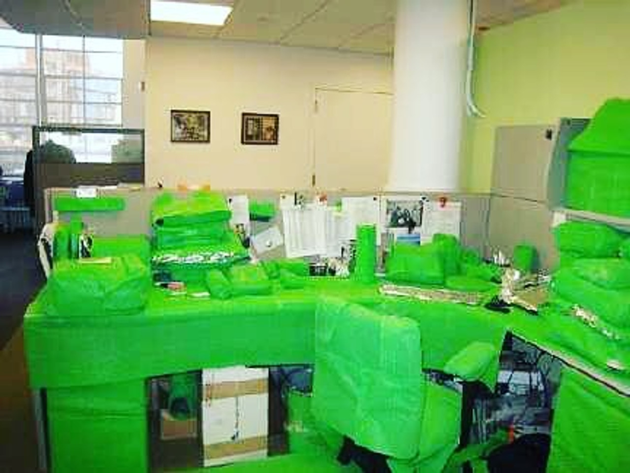 Bubble Wrap® Office Prank Fastpack Packaging