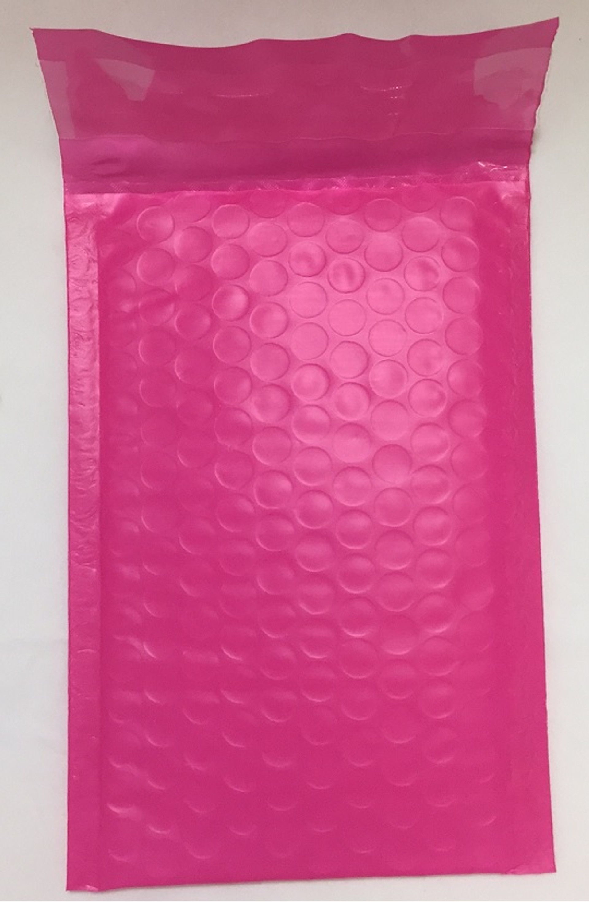Economy Pink Poly Bubble Mailers with Self Seal Closure 10.5