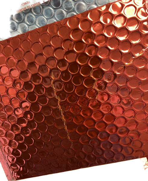 Factory Seconds - Red Metallic Glamour Bubble Mailers - Blingvelopes 7" x 5.75" #CD2. Factory Seconds, Slight bubbling of clear outer film, AND TAPE CLOSURE DEFECTIVE. Would need to use your own packing tape to seal the mailer