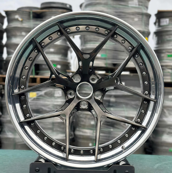 RM Forged AR28 Forged 2 Pc Wheel