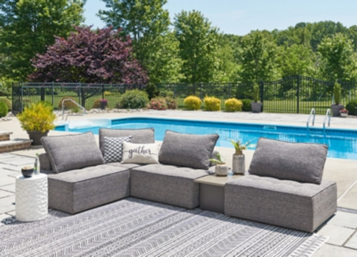 Ashley Bree Zee Brown 5-Piece Outdoor Sectional