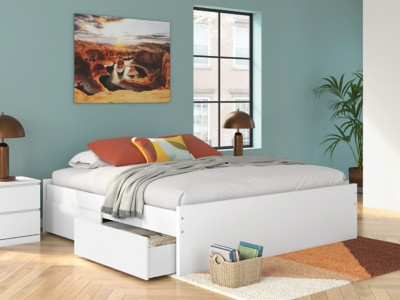 Ashley Onita White King Platform Bed with 2 Side Storage