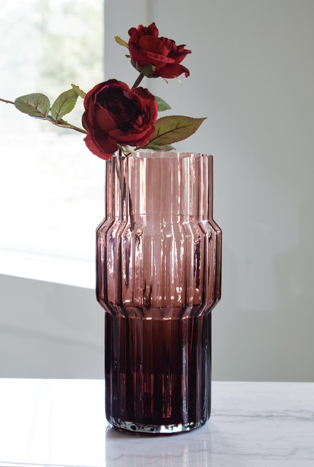 Ashley Dorlow Mauve Vase A2900025V