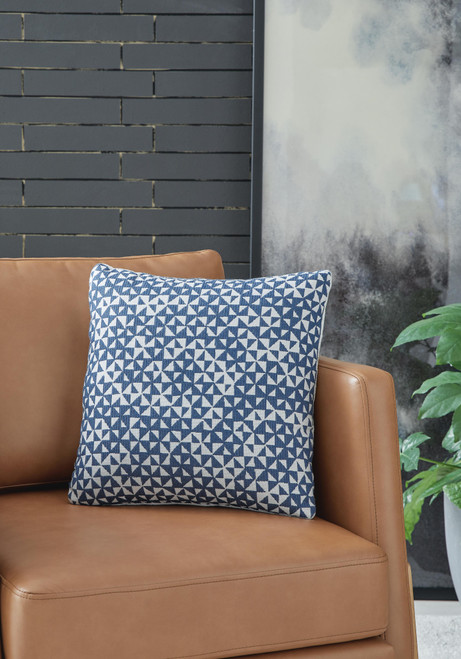 Ashley Jaycott Next-Gen Nuvella Blue White Pillow (Set of 4)