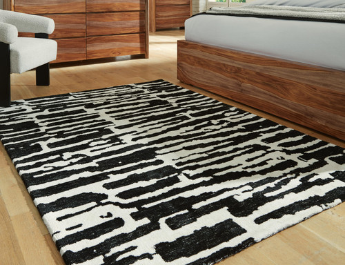 Ashley Bramshaw Black Ivory 5' x 7' Rug