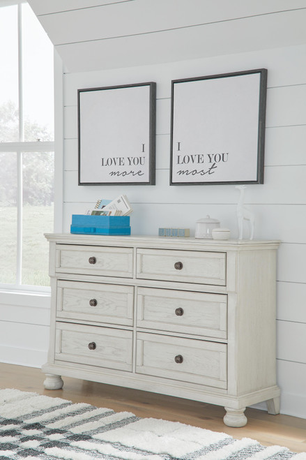 Ashley Robbinsdale Antique White Dresser