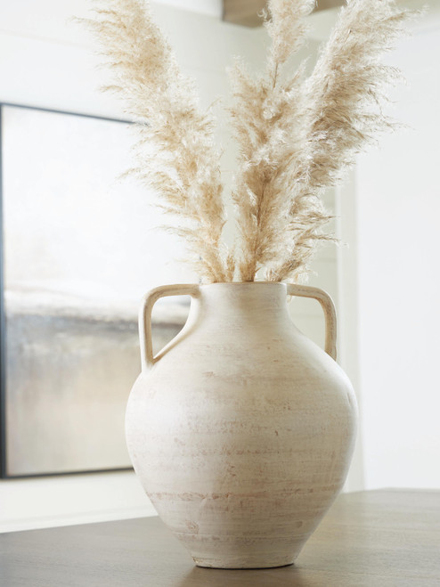 Ashley Justy Antique Beige Vase A2000882