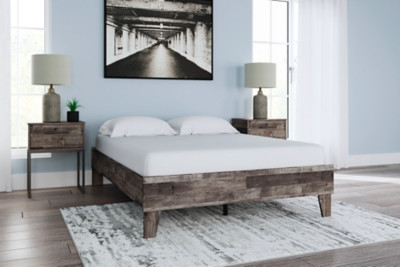 Ashley Neilsville Multi Gray Full Platform Bed
