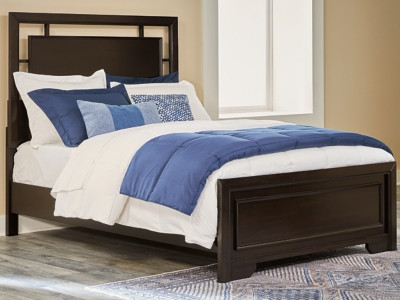 Ashley Covetown Dark Brown Full Panel Bed