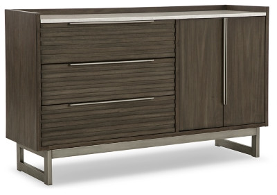Arkenton Grayish Brown California King Panel Bed with Dresser