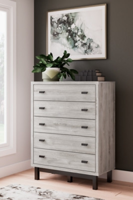 Ashley Vessalli Two-tone Chest of Drawers