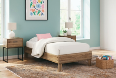 Ashley Deanlow Honey Twin Platform Bed