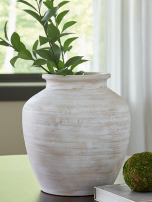 Ashley Meadie Distressed White Vase A2000788