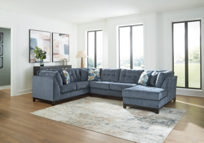 Benchcraft Maxon Place Navy 3-Piece Sectional with Chaise 33003/17/34/38