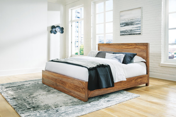 Ashley Dressonni Brown King Panel Bed