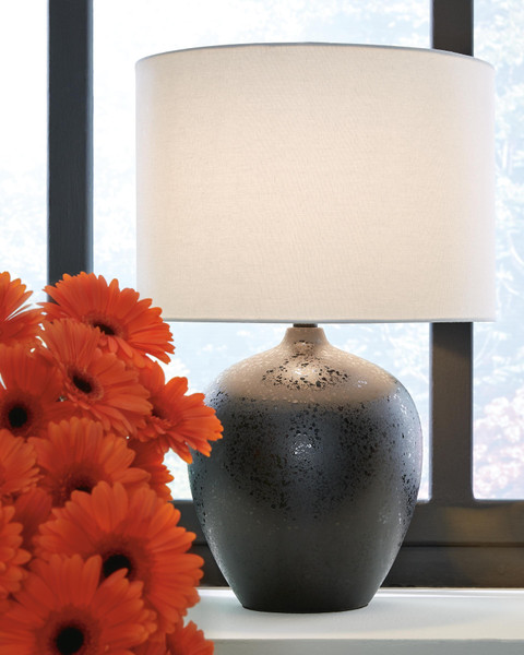 Ashley Ladstow Black Table Lamp