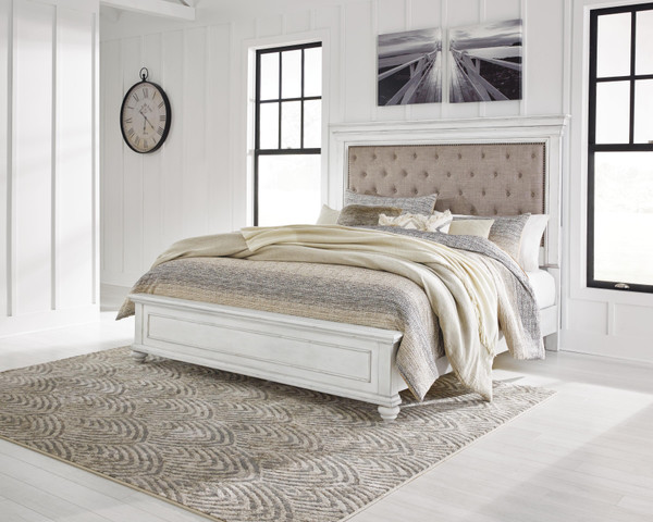 Benchcraft Kanwyn Whitewash King Panel Bed