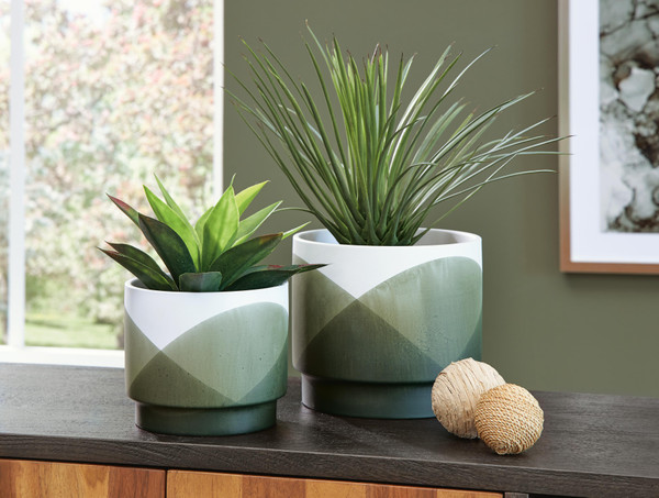 Ashley Ardenridge Green White Planter (Set of 2)