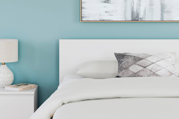 Ashley Onita White Queen Panel Headboard