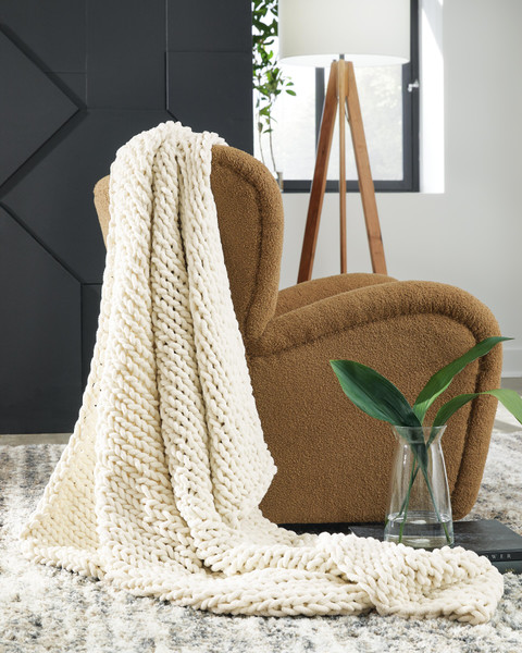 Ashley Chaddon Ivory Throw (Set of 3)
