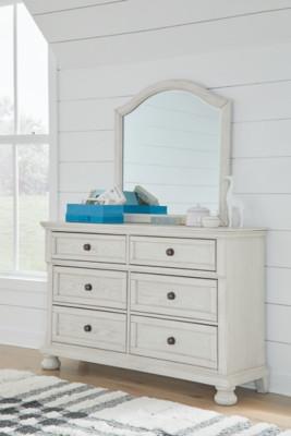 Robbinsdale 6 Drawer Youth Dresser and Mirror, Antique White by Ashley