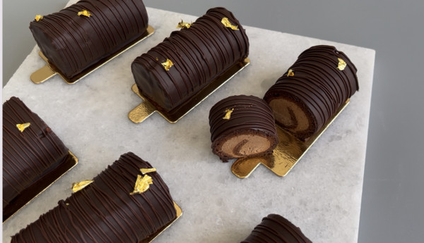 SWISS ROLLS
