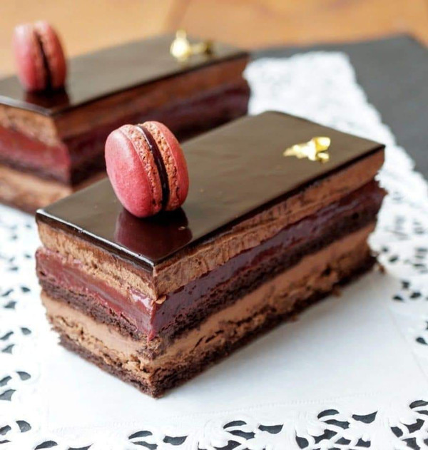 MOUSSE CAKES (ENTREMET)