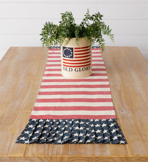 Tablerunner, Stars And Stripes With Ruffle